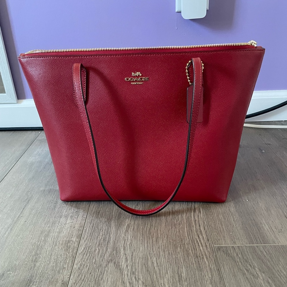 Red Coach zip top tote